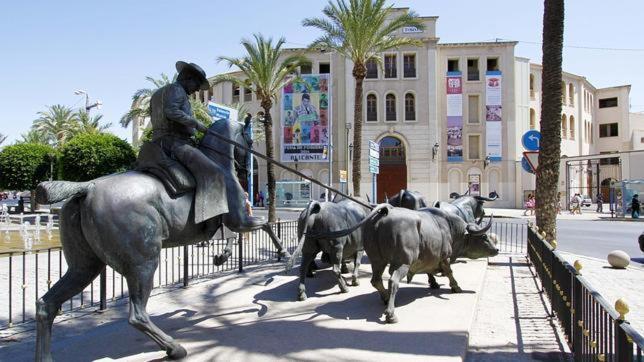 Апартаменты Estupendo Loft Plaza De Toros Аликанте Экстерьер фото